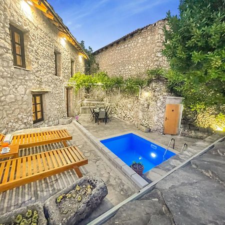Villa Historic Pocitelj With Pool And Incredible Views On The River And Landmarks Luaran gambar